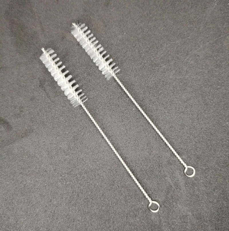 Brosse à douille